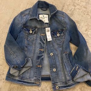 New with tags. Abercrombie kids Jean jacket.